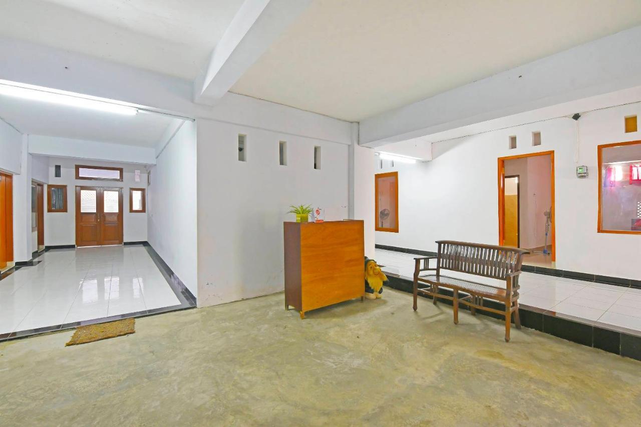 Oyo 90967 Soka Asri Guest House Darmasaba Eksteriør bilde